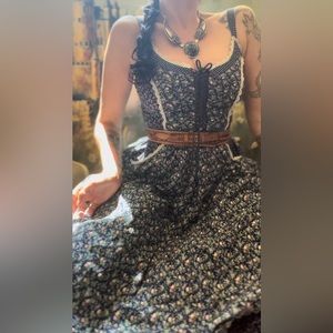 Authentic 1970's vintage blue garden calico Gunne Sax midi sundress